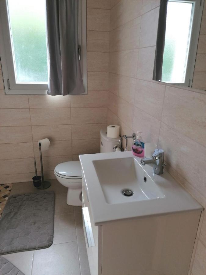 Chambre Et Table D'Hotes La Meule 波利尼 外观 照片