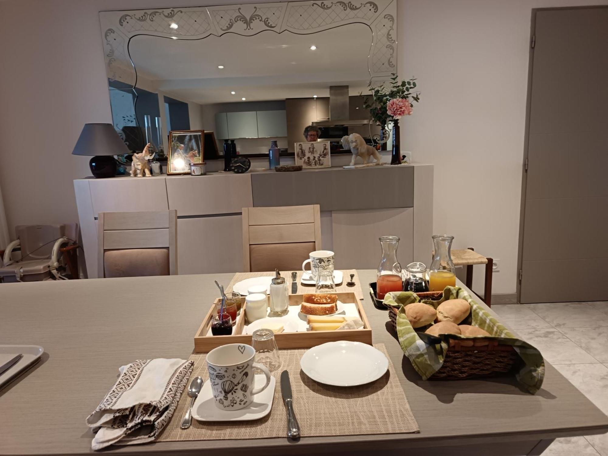 Chambre Et Table D'Hotes La Meule 波利尼 外观 照片